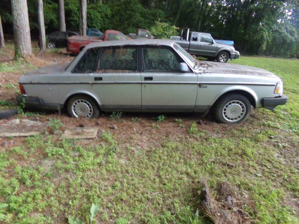 1992 Volvo 240 gl sedan - Photo 2