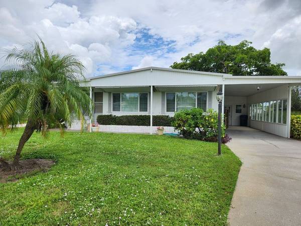$275,000 / 2br - 960ft2 - Casa lista para mudarse de 2 habitaciones y 2 baños en Bonita Springs – ¡Lista para mudarse! (Bonita Springs Florida)63825133592321121