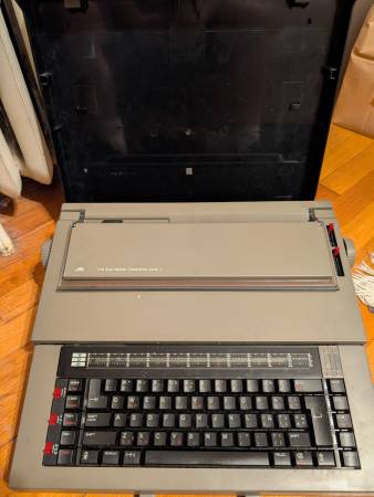 The electronic communicator typewriter 1