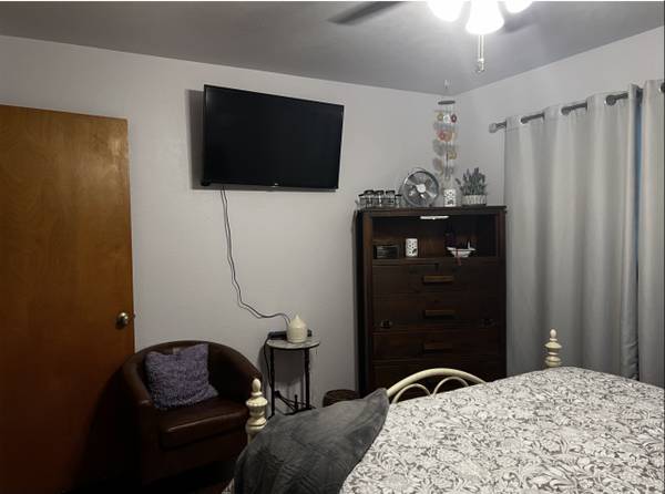 $850 / 1br - $850./Fully furnished room - private bath all utilities included (Visalia)63809616433921122