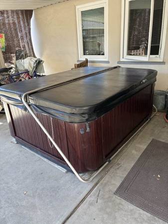 Hot tub 1