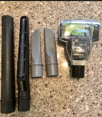 Bissell Vacuum Model 1307 Five Attachments/Accessories 1