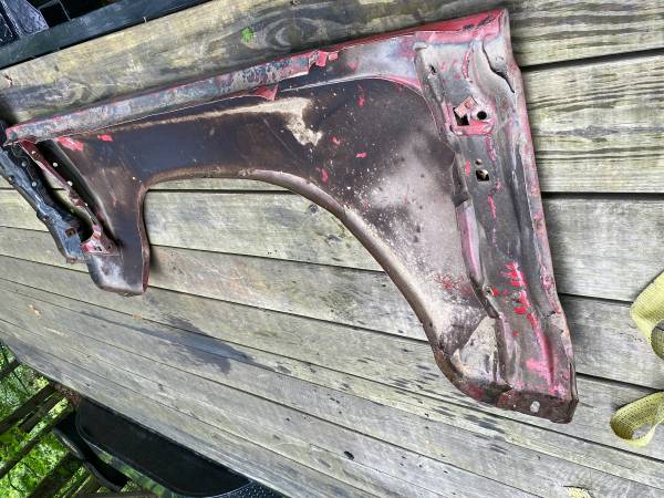 1973 ford pickup bronco front fenders on rust 1