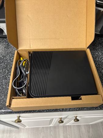 Arris Router model DG2470A - $75 (toledo)63471030768259122
