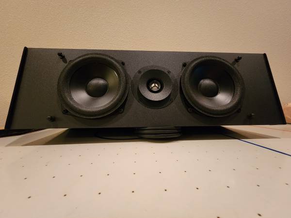 Paradigm cc-170 v2 Center Channel Speaker 1