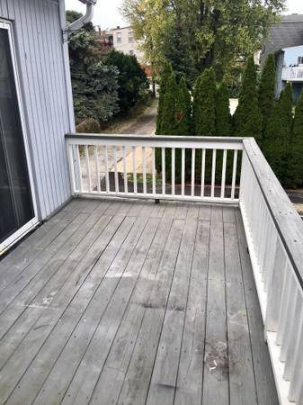 $1,495 / 2br - 850ft2 - Decorative Fireplace, Tile Backsplash64013204112770123