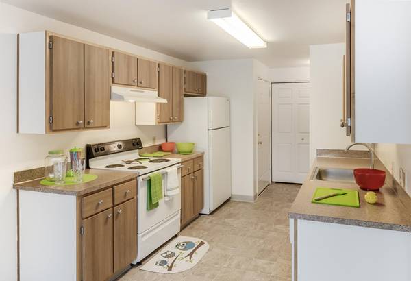 $1,550 / 2br - Hermoso Ambiente - WD Incluido | Balcón / Patio con Piso de Madera (Glenfair)63841708989443123