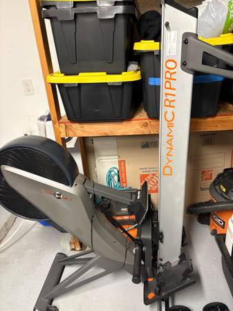 Dynamic Pro Rowing Machine 1