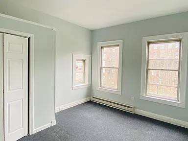 $1,111 / 3br - @@Large centrally located apartment.........!!! (Winsted)63989075254018122