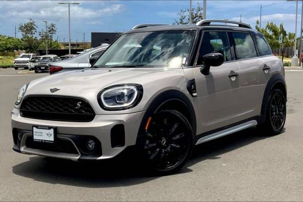 2023 Mini Cooper Countryman Cooper - $29,995 (_Mini_ _Cooper Countryman_ _Sedan_)63617689117827122