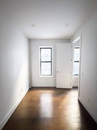 $3,057 / 1br - NO FEE / Rent Stabilized / Spacious Crown Heights 1-Bed 1-Bath (Crown Heights)63945363006594123