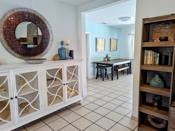 $95 Nightly Room Rentals in Tarzana (Tarzana)63413408731011122