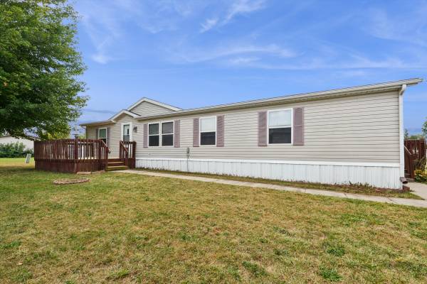 $75,000 / 3br - 1568ft2 - Waukee 3 Beds, 2 Baths, 1 Car Garage (Waukee)64163743820034121