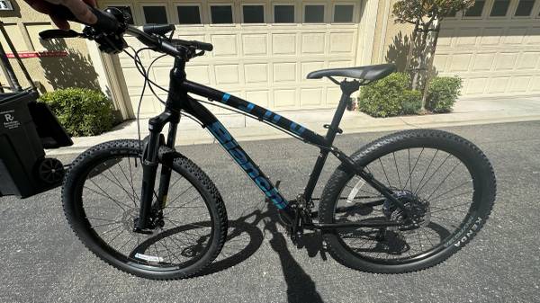 2023 Bianchi Duel 27S - Bicicleta de montaña - Nueva - $749 (Redwood City)63439494644483121