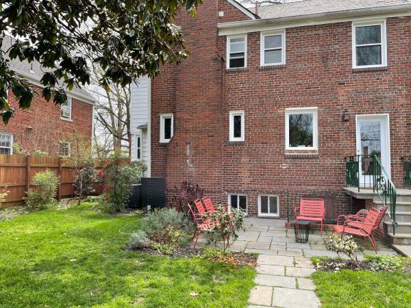 $1,900 / 1br - 720ft2 - Lovely garden apartment - utilities included (Brookland, DC)63896156626563120