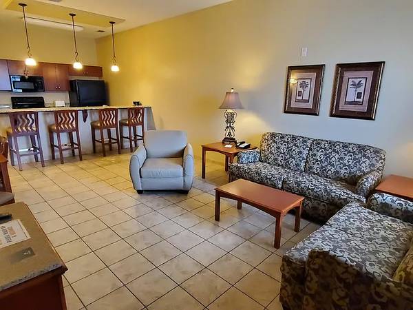 $1,595 / 1br - 750ft2 - Furnished Condo - All Bills Paid (Ormond Beach)63791497374721123