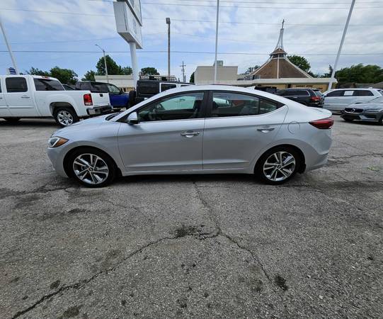 2017 Hyundai Elantra Limited - $6,990 (4425 E 11th St Tulsa)63470244076419123