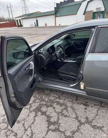 Nissan Altima S 2015 - $5,000 (Louisville)63621802708099122