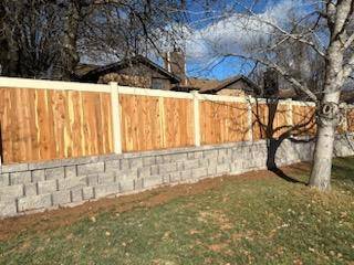 Fence pickets 1