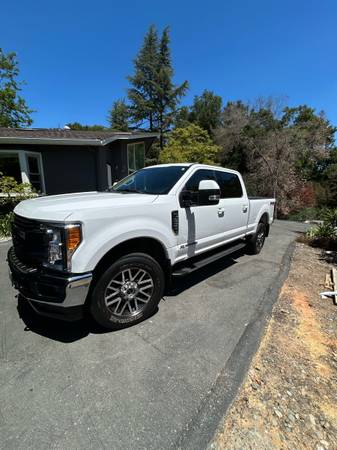 2017 Ford F250 Lariat Super Duty Crew Cab - $57,000 (Moraga)63617823599747121