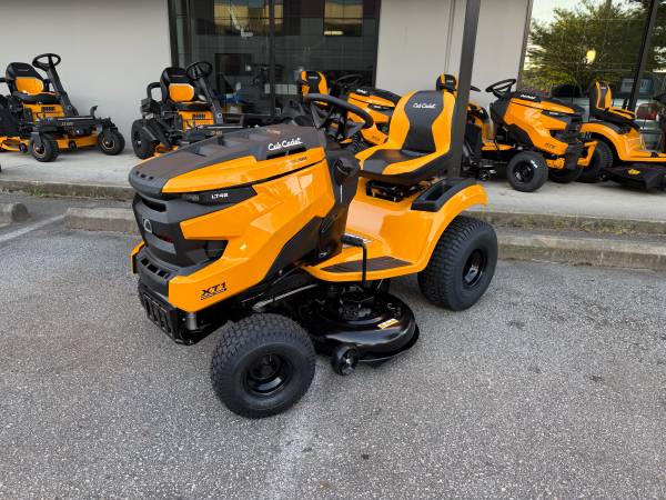 NEW Cub Cadet 42” Ride-on Mower 1