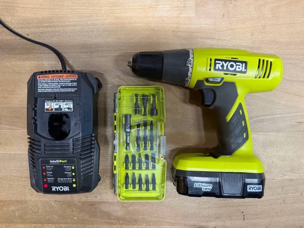 Ryobi Drill Driver 18V, Li-ion Battery, ONE+ Charger, Bits 1