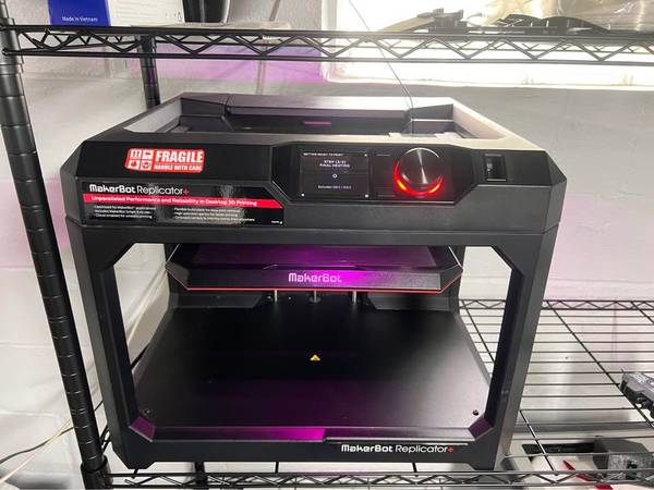 MakerBot Replicator+ 3D Printer 1