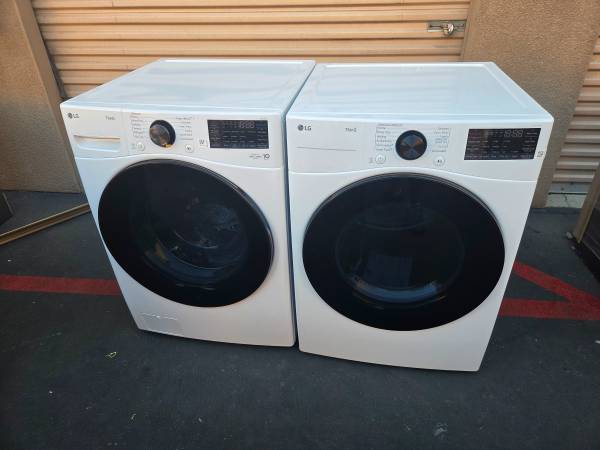 LG Front Load Washer And Gas Dryer open box 1
