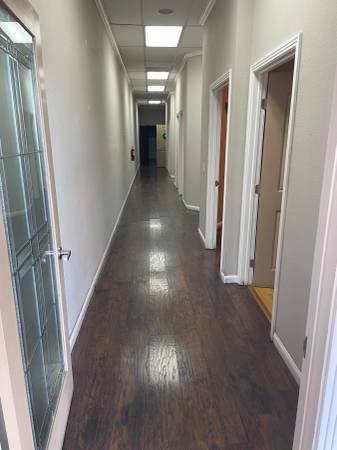 $2,079 / 1260ft2 - Visible Office or Retail Space at 2920 Arden Way!! (Arden Arcade)63961338820995123