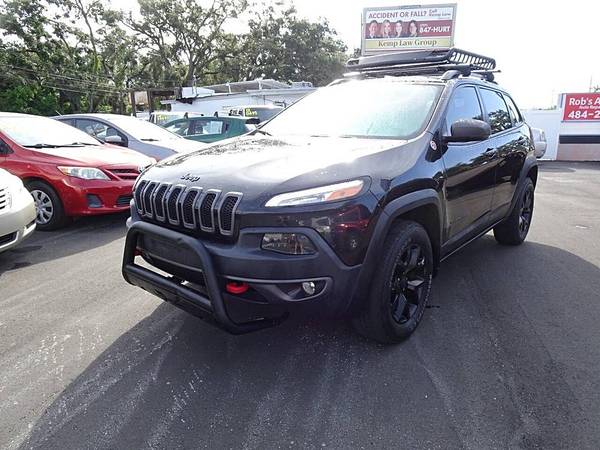 2016 Jeep Cherokee Trailhawk 4x4 4dr SUV - $7400.0063443422583041121