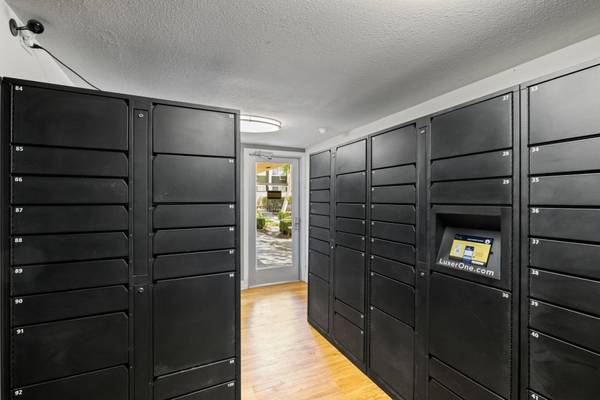 $2,792 / 2br - 830ft2 - 2/bd 1/ba, Carport, Located in Fremont (fremont / union city / newark)63797037362563124
