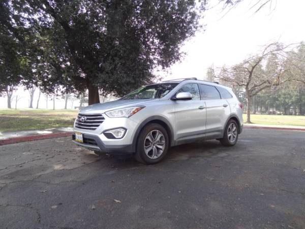 2015 Hyundai Santa Fe  GLS 4dr SUV SUV 1