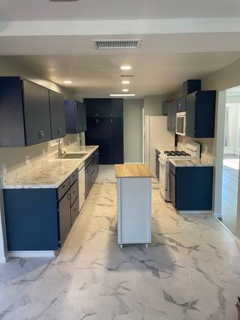 $4,100 / 3br - 2300ft2 - Alquiler Casa de Campo 3 habitaciones/baños 2300 pies cuadrados  3/4 acre (Ramona)63865482465155121