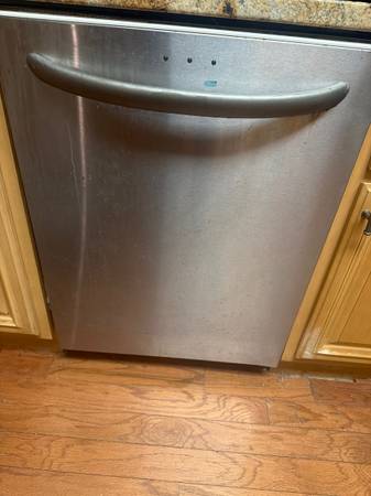 Kenmore Dishwasher 1