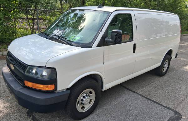2018 Chevrolet Express Van 2500