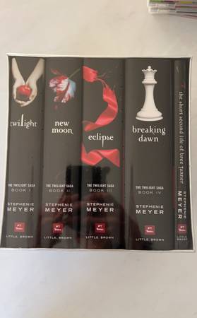 The Twilight Saga Collection Brand New in Plastic 1