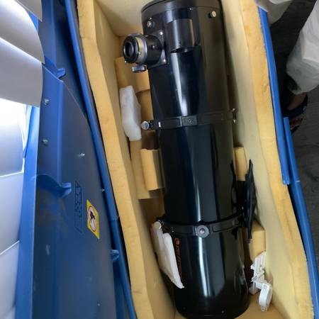 Celestron C8-N advanced newtonian telescope 1