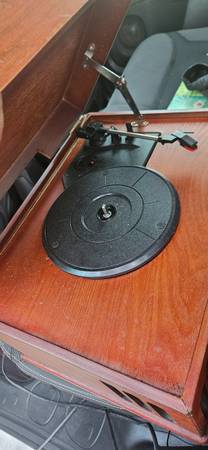 Record Player 1