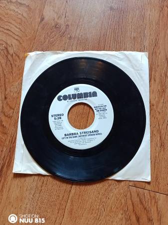 Vintage Vinyl Single Barbra Streisand "Left in the Dark" 1984 1