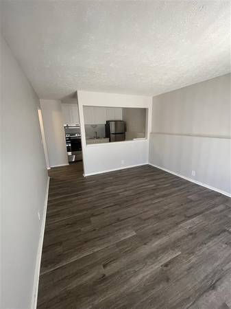 $841 / 1br - 600ft2 - Remodeled 1BD | Pool, Laundry, Pets OK – 🤑 ½ Off 1st Month! (10905 North Mill Court, Omaha, NE)64020672231425121