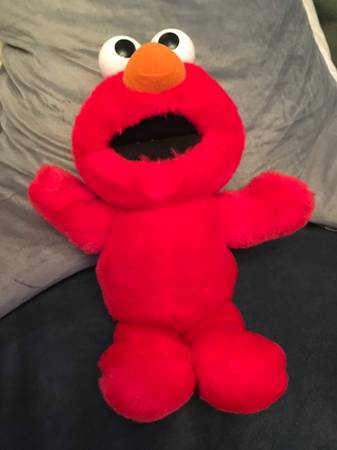 Tickle me Elmo 1