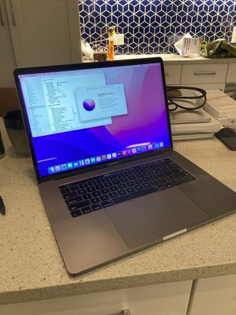2016 Apple MacBook Pro 15” Core i7 16GB 512SSD Finance Available! 1