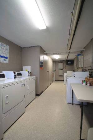 $705 Absolute Best Price on Uptown Studios! Great Management! (Uptown)64003960644098123