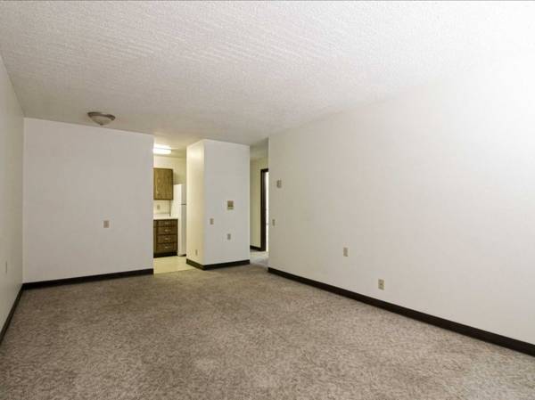 $595 / 1br - 550ft2 - ***Remodeled 1 Bdrm***Utilities Included*** (Sac City)63849486155011123