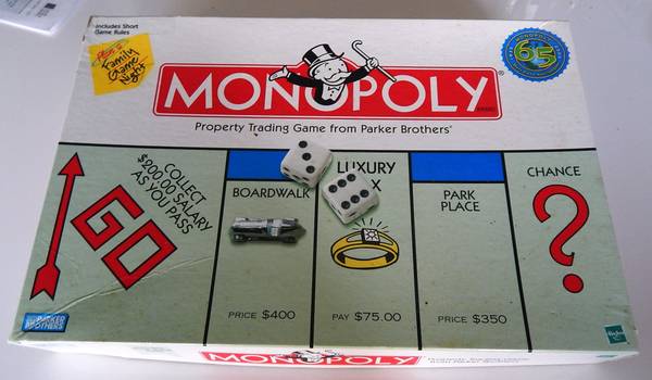 Conjunto vintage de Monopoly en caja de madera - $20 (Seattle)63470647939203123