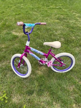 Huffy 16" kids bike 1