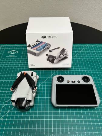 DJI Mini 3 Pro & DJI RC 1