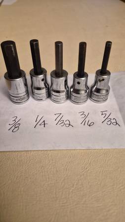 Snap-on 3/8 in Hex Sockets 1