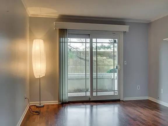 $1,300 / 2br - 1060ft2 - Apartamento de 2 habitaciones y 2 baños en alquiler (Nashville)63673250721025121