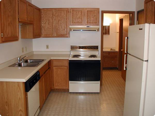 $845 / 1br - 685ft2 - 1BR near Oakwood Mall (5723 Gables Circle)63845960475009122